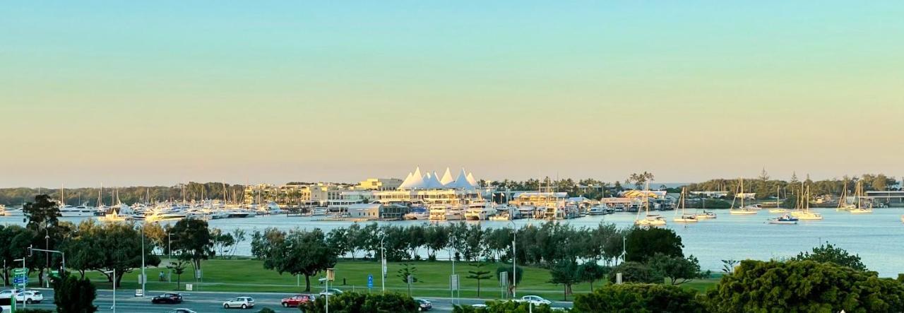 Marina ocean view Lägenhet Guldkusten Exteriör bild